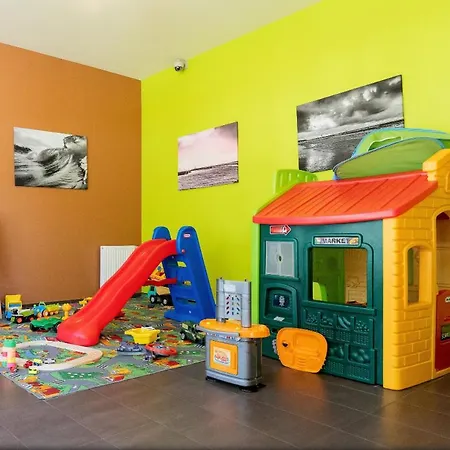 203 - Polanki - Pool & Apartment *